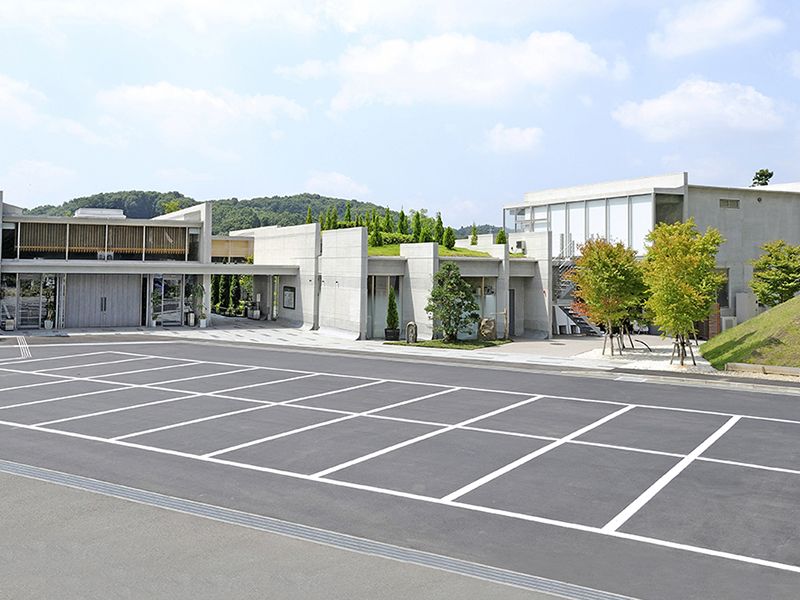 総合管理棟「泰鳳閣」