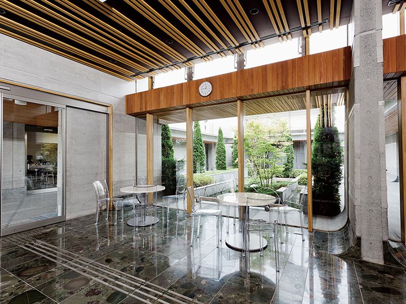 「泰鳳閣」ロビー