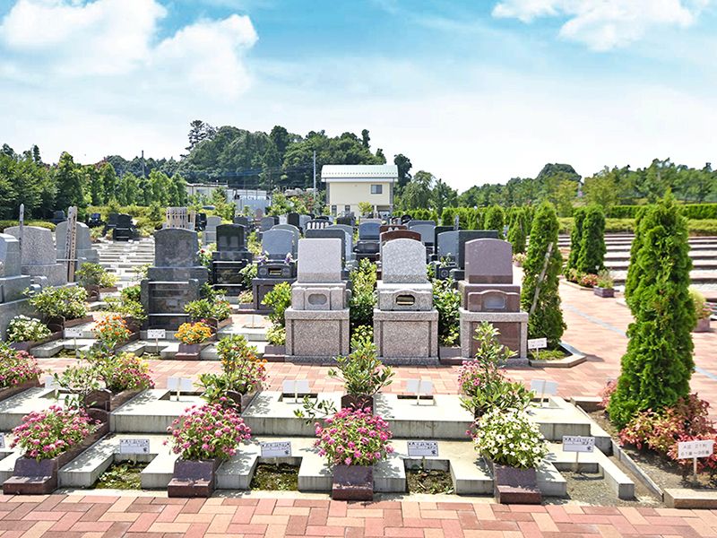 緑地付き墓地好評受付中