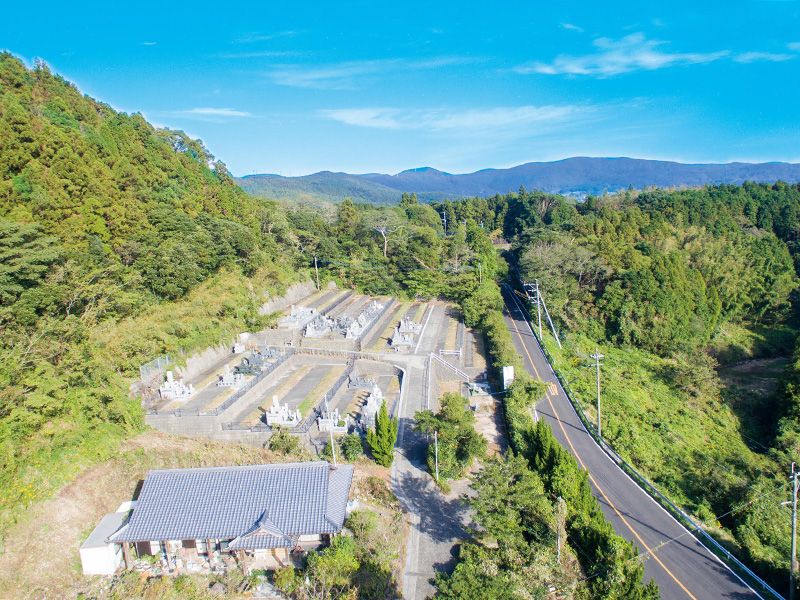 瑞專寺佐世保霊苑