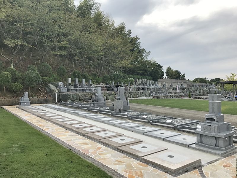 メモリアルパーク名東霊苑