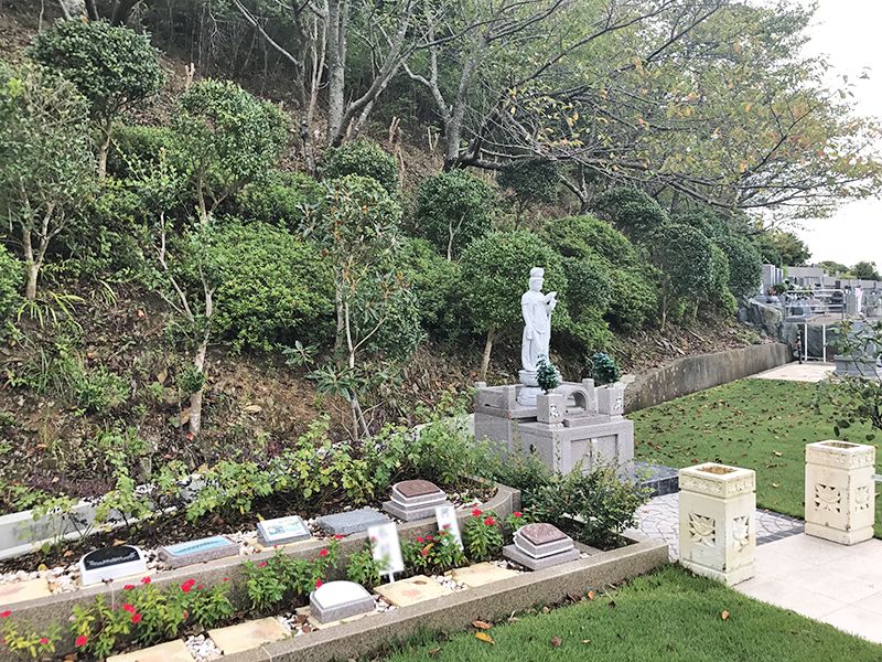 メモリアルパーク名東霊苑