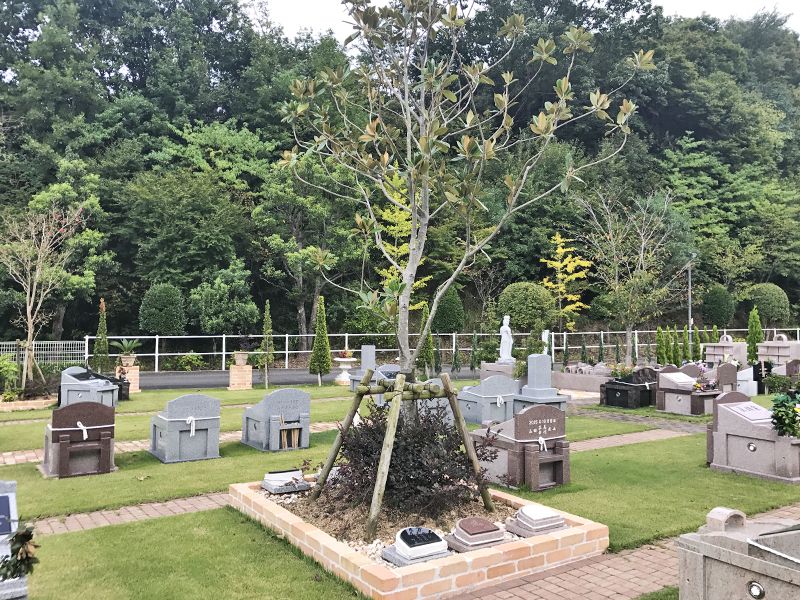 メモリアルパーク名東霊苑