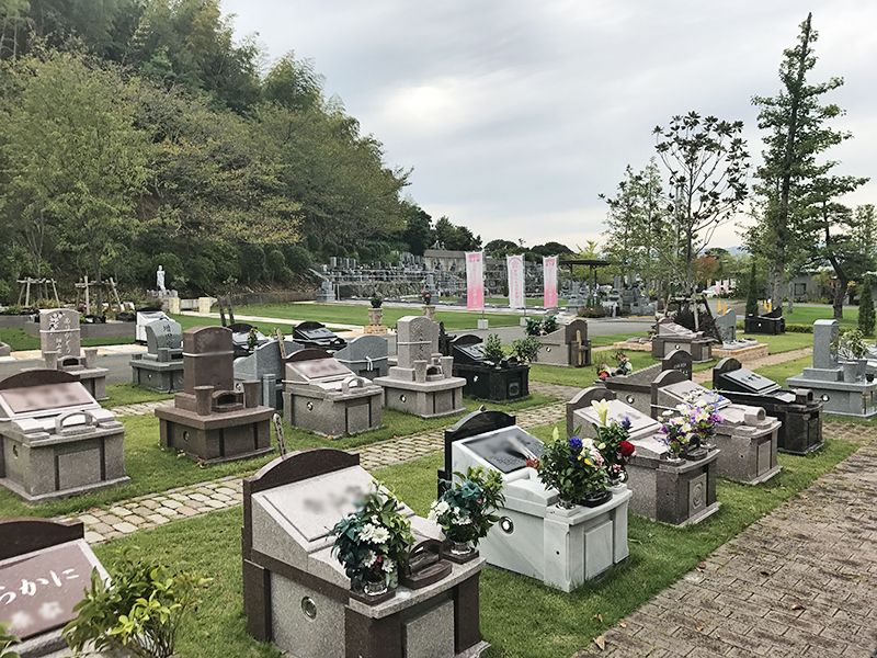 メモリアルパーク名東霊苑