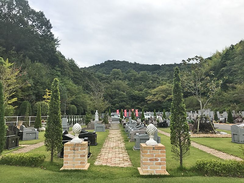 メモリアルパーク名東霊苑