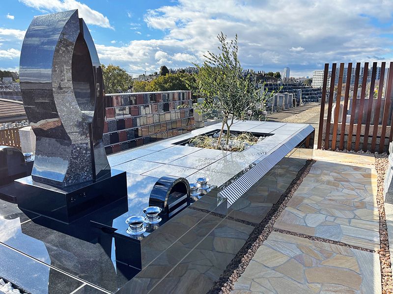 平和公園 本成寺霊苑