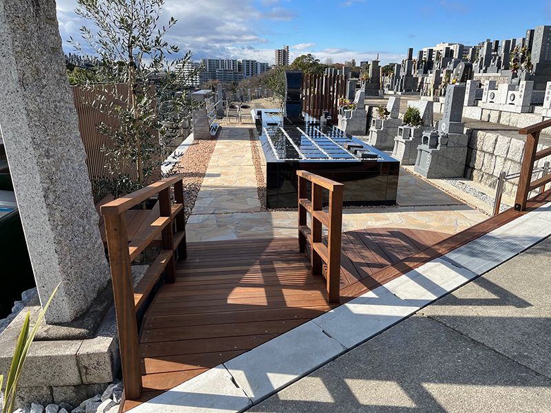 平和公園 本成寺霊苑