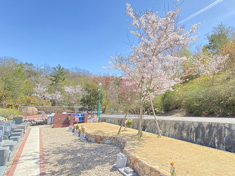 神戸聖地霊園