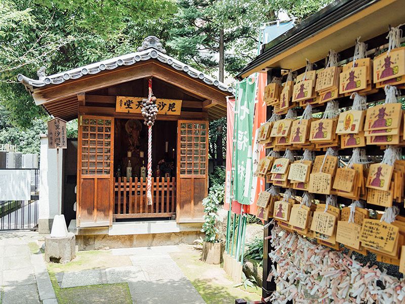 源覚寺墓苑