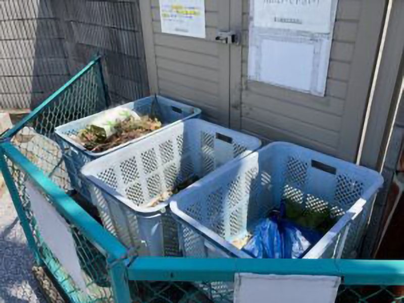 鷹取墓地