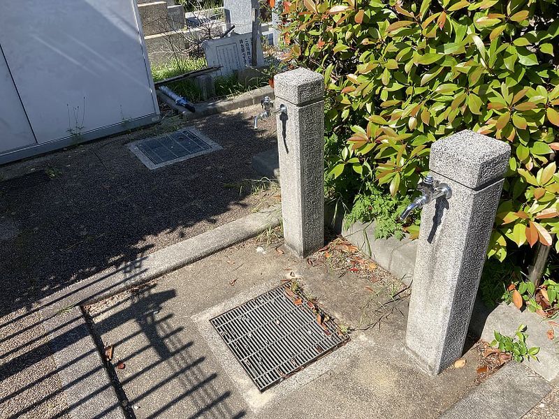 郡家東墓地