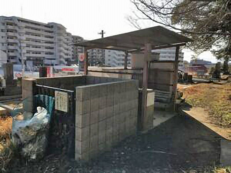 牛上墓地