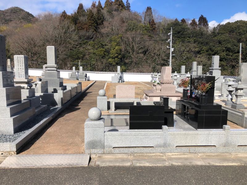 ゆめみの墓苑