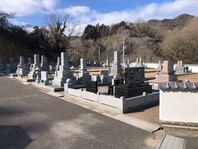 ゆめみの墓苑