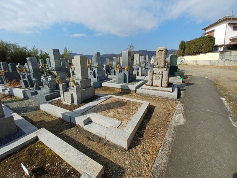 宮之川原共同墓地