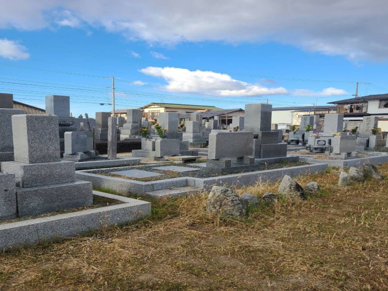 高松市南三昧墓地