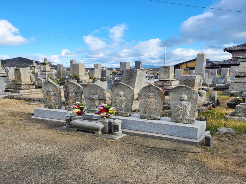 高松市南三昧墓地