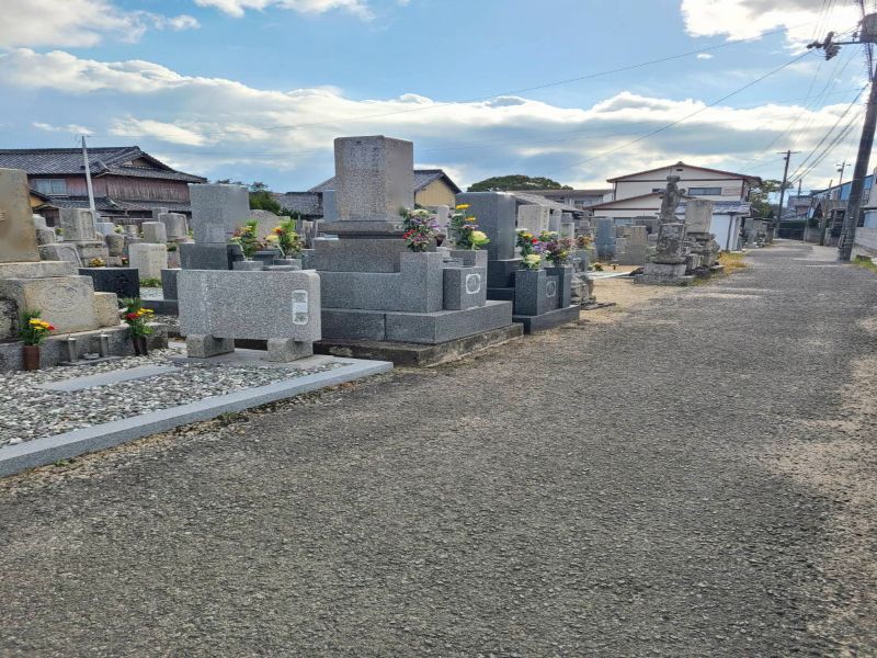 高松市南三昧墓地