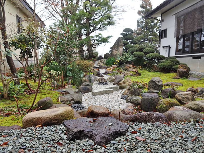 禮徳寺 のうこつぼ
