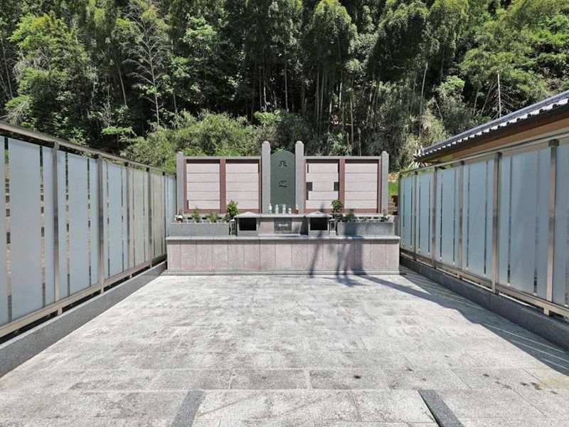 當麻寺来迎院 柏原墓地