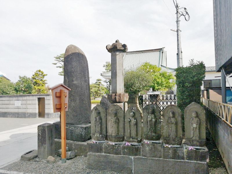 浄閑寺墓苑