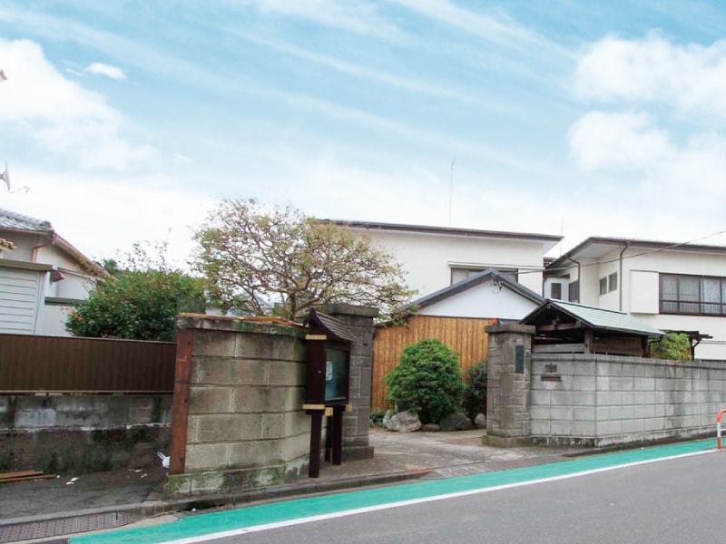 久榮山妙泉寺入り口