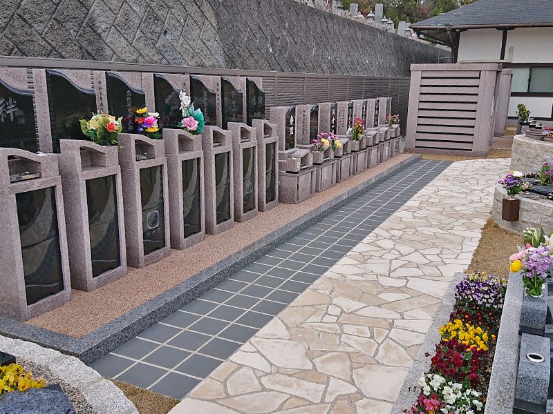 セミタリーパーク寺家