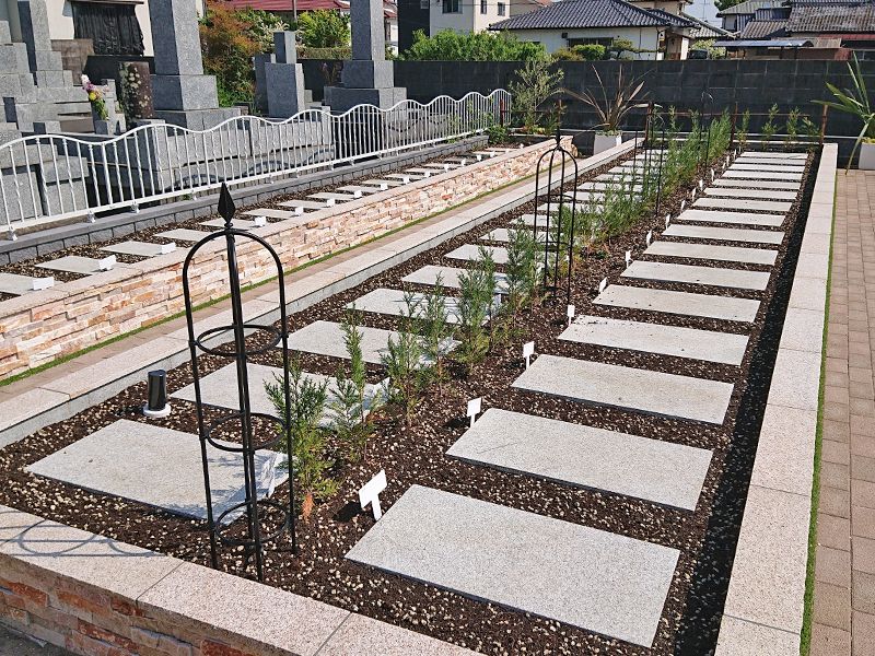 泰平寺霊園 樹木葬 HEALING GARDEN
