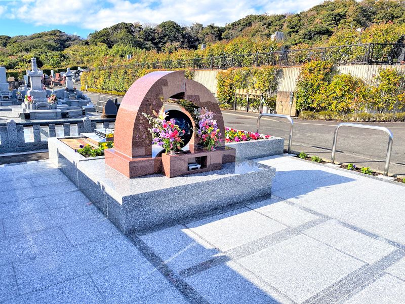 やすらぎの里 南葉山霊園