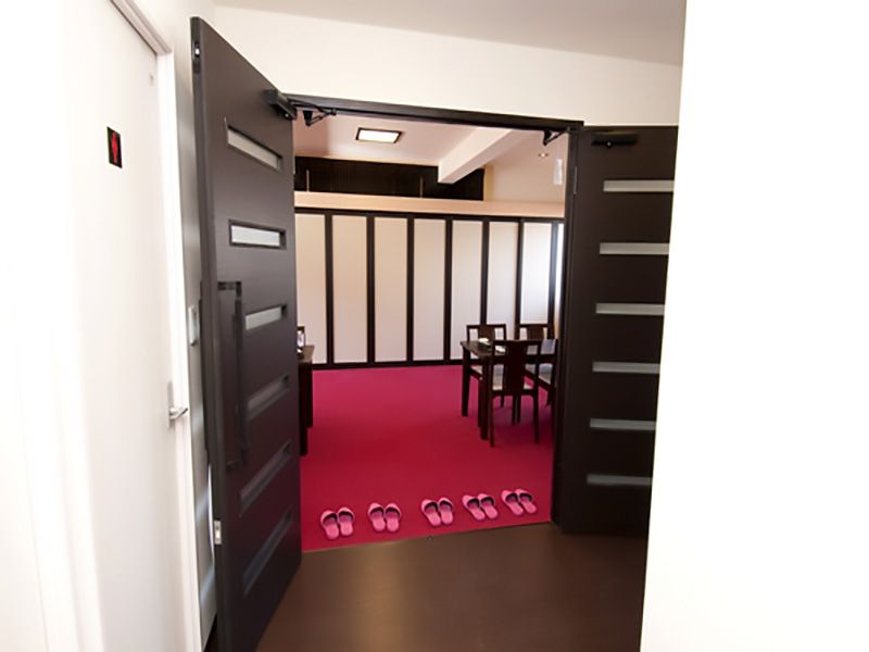 川口元郷聖地　法要室入口