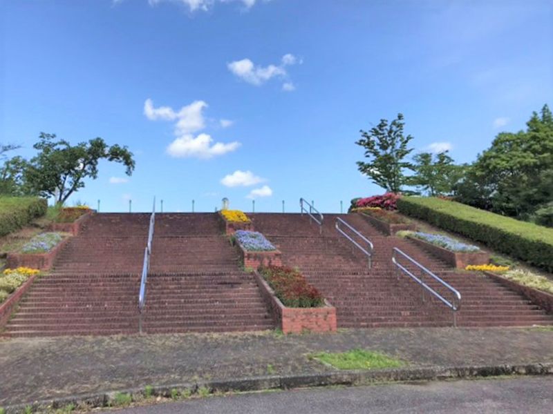 春日井市営 潮見坂平和公園