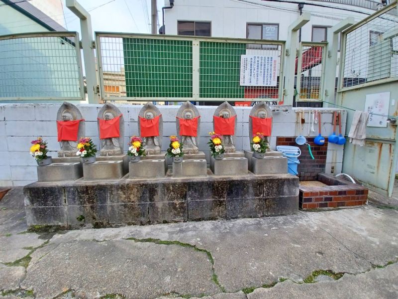 赤井氷野共同墓地