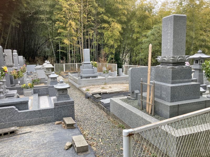 大辻霊園