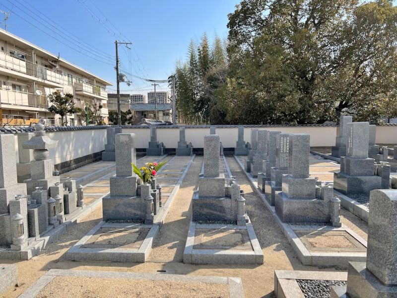 崇禅寺墓地