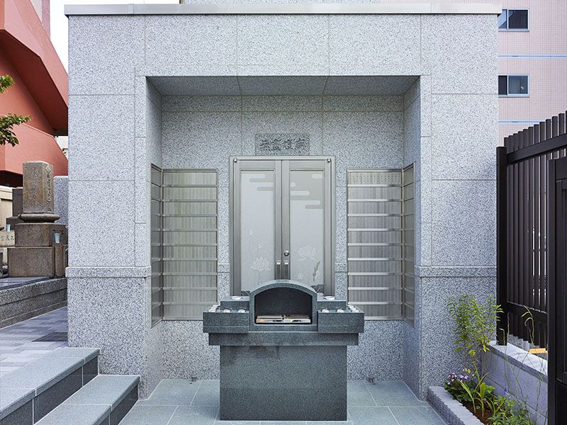 蔵前陵苑 永代供養堂 無尽燈廟