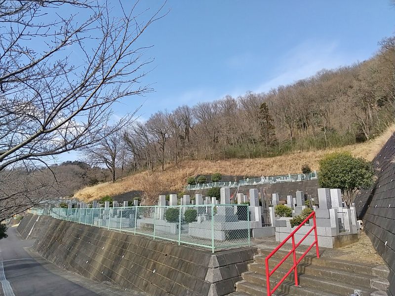 厚木霊園