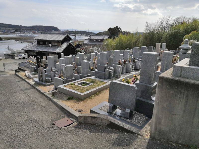 勝明寺霊園