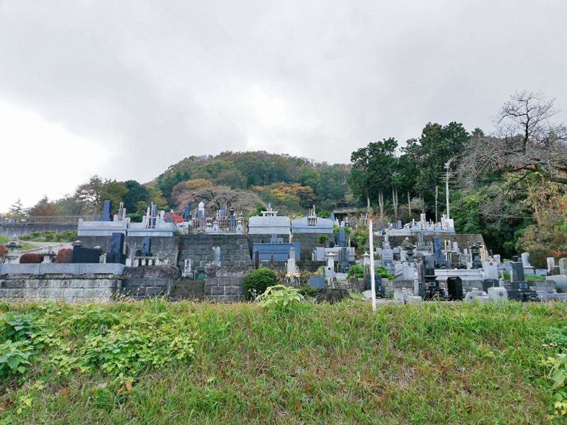 おおやま墓苑