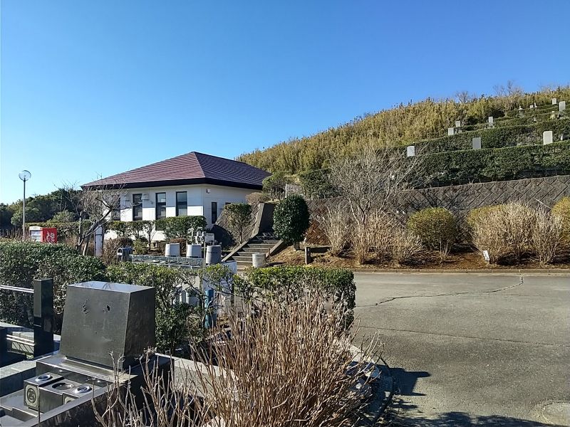 熱海日金山霊園