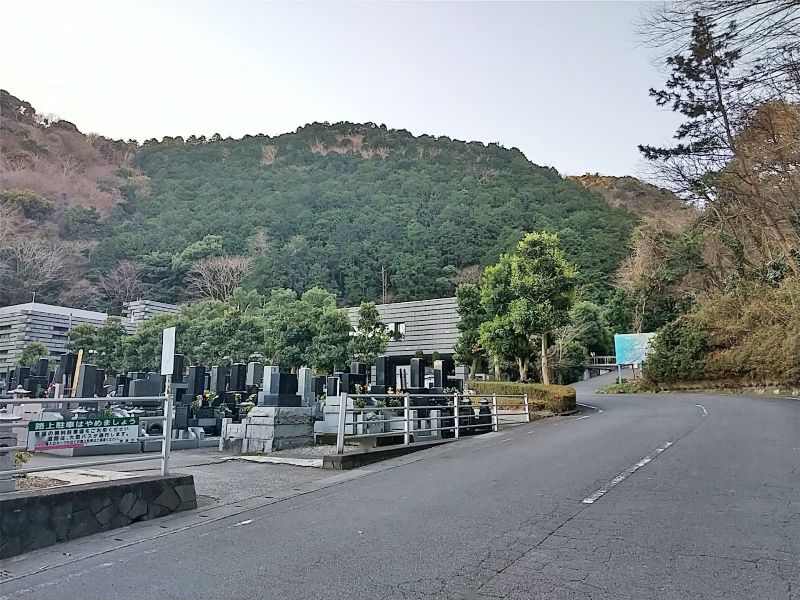 やすらぎ霊園なかせ