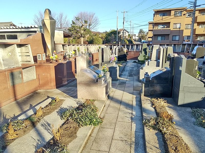 やすらぎ霊園おかのみや