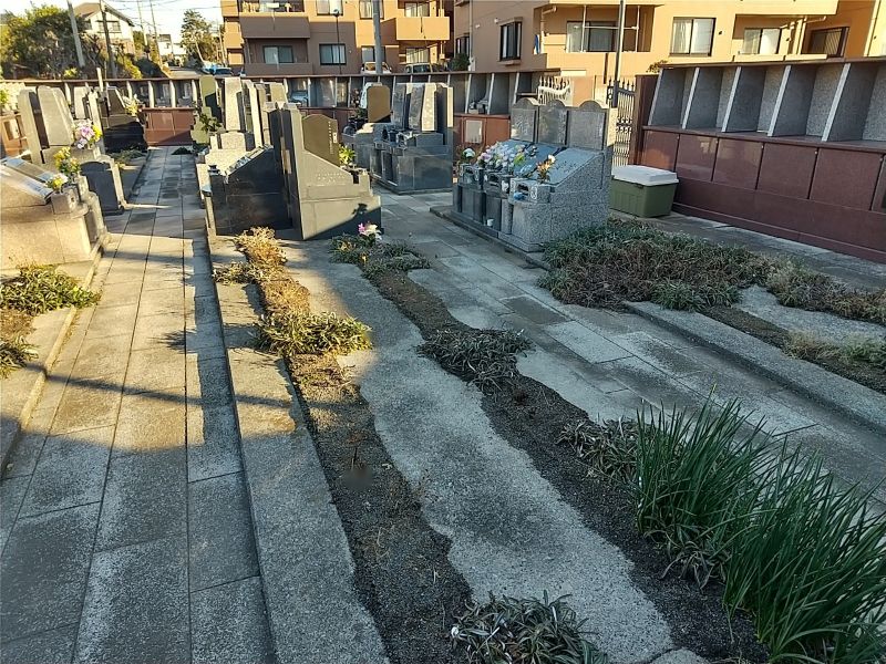 やすらぎ霊園おかのみや