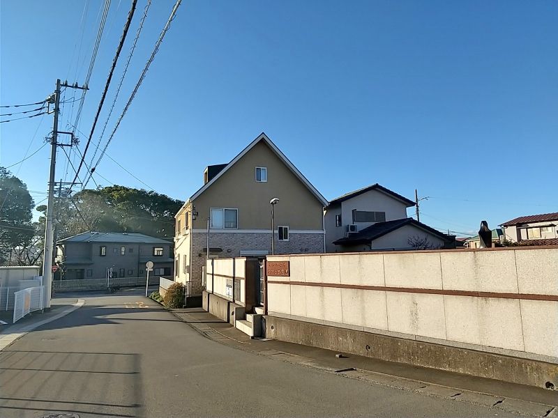 やすらぎ霊園おかのみや