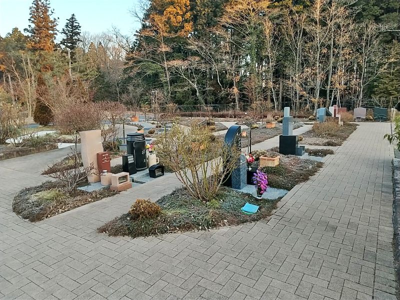 感應寺みくりや霊苑 華陵