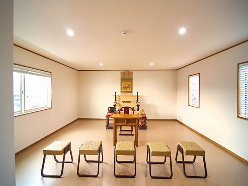 あおぞら霊園　供養施設内