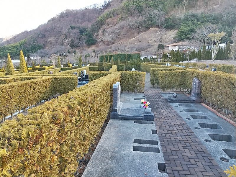 山々を望む自然豊かな環境に心が癒されます