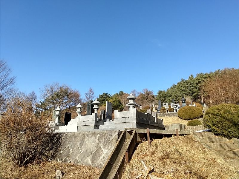 佐久宝寿霊園