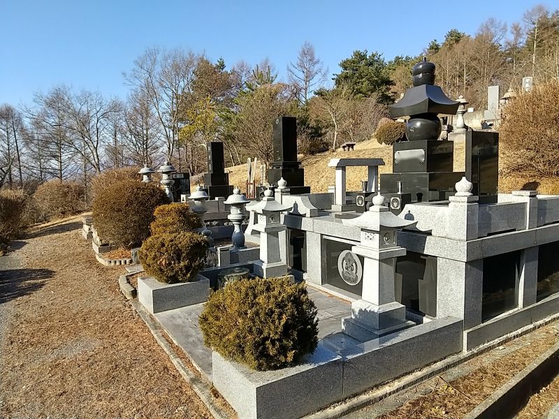 佐久宝寿霊園