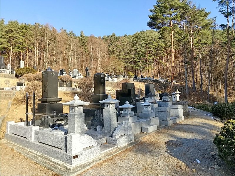 佐久宝寿霊園