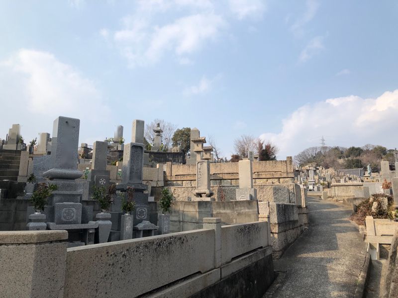 岡山市営 巌井墓地